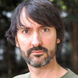 Headshot of Daniel Carter Hope